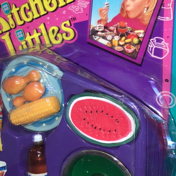 Kitchen Littles RARE 🌟 NWT Kitchen Littles Original 🚨package in rough shape - Picture 2 of 4